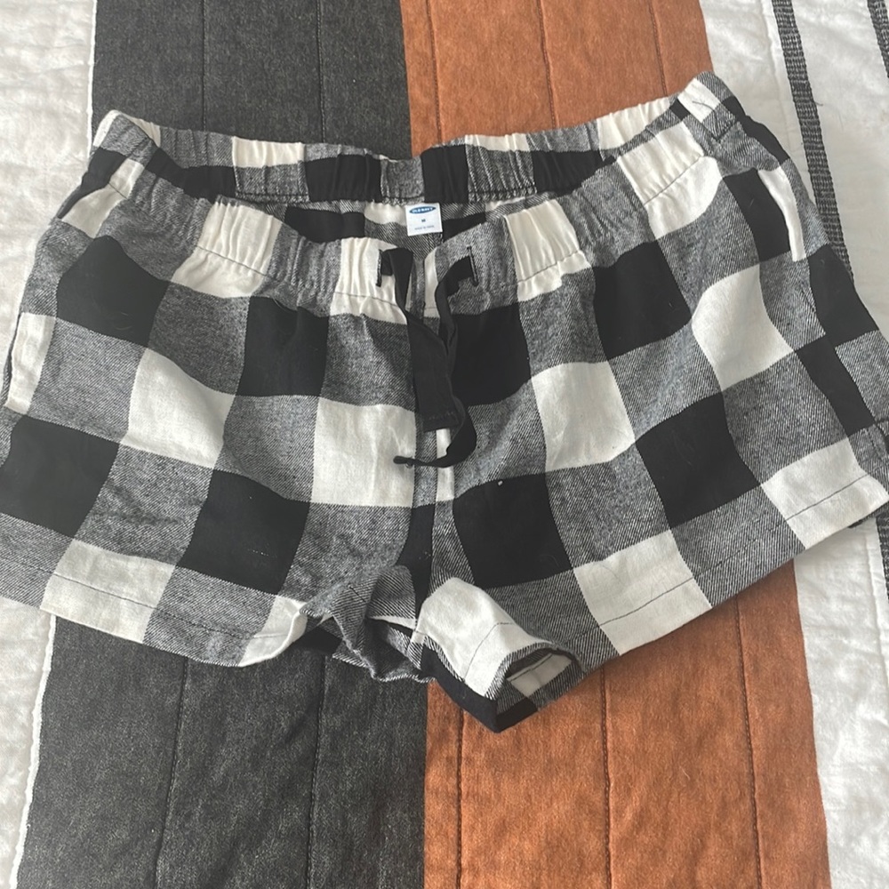 Old Navy medium size sleep shorts